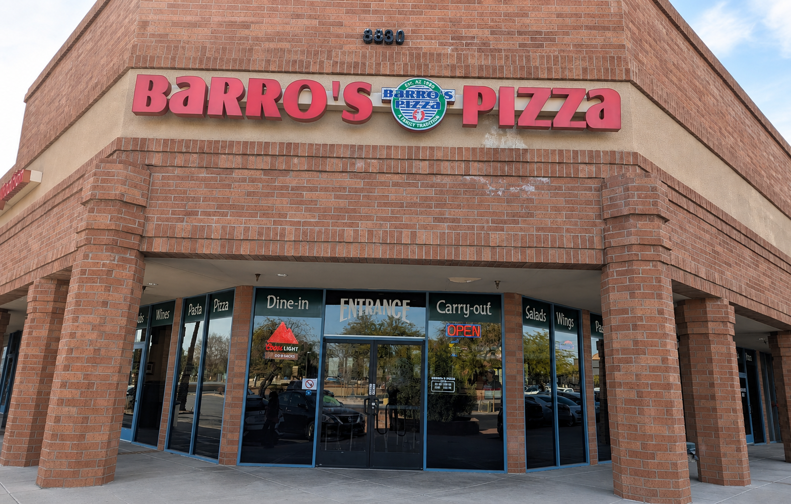 Barro's Pizza Location