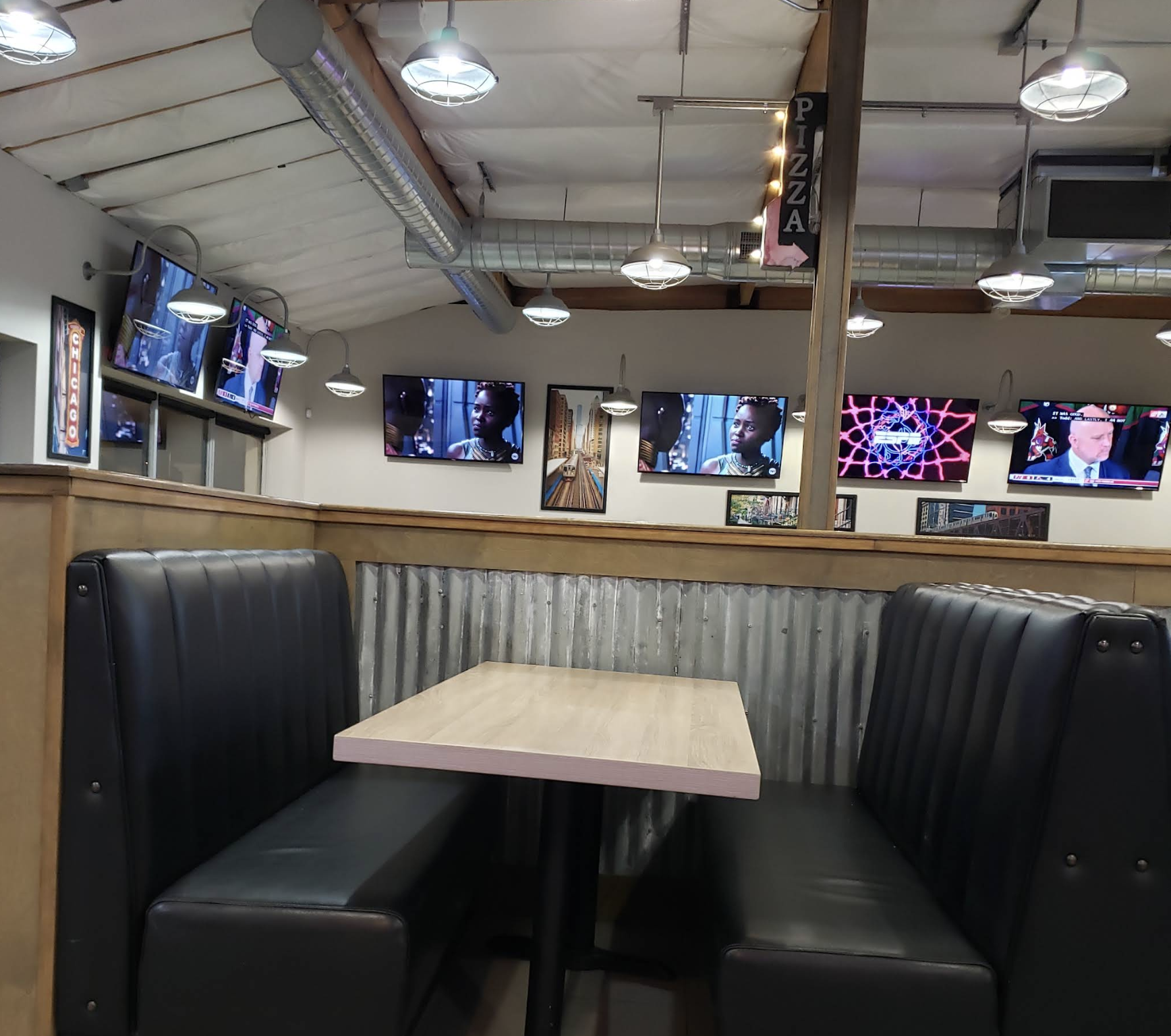 8390 Barro's Pizza