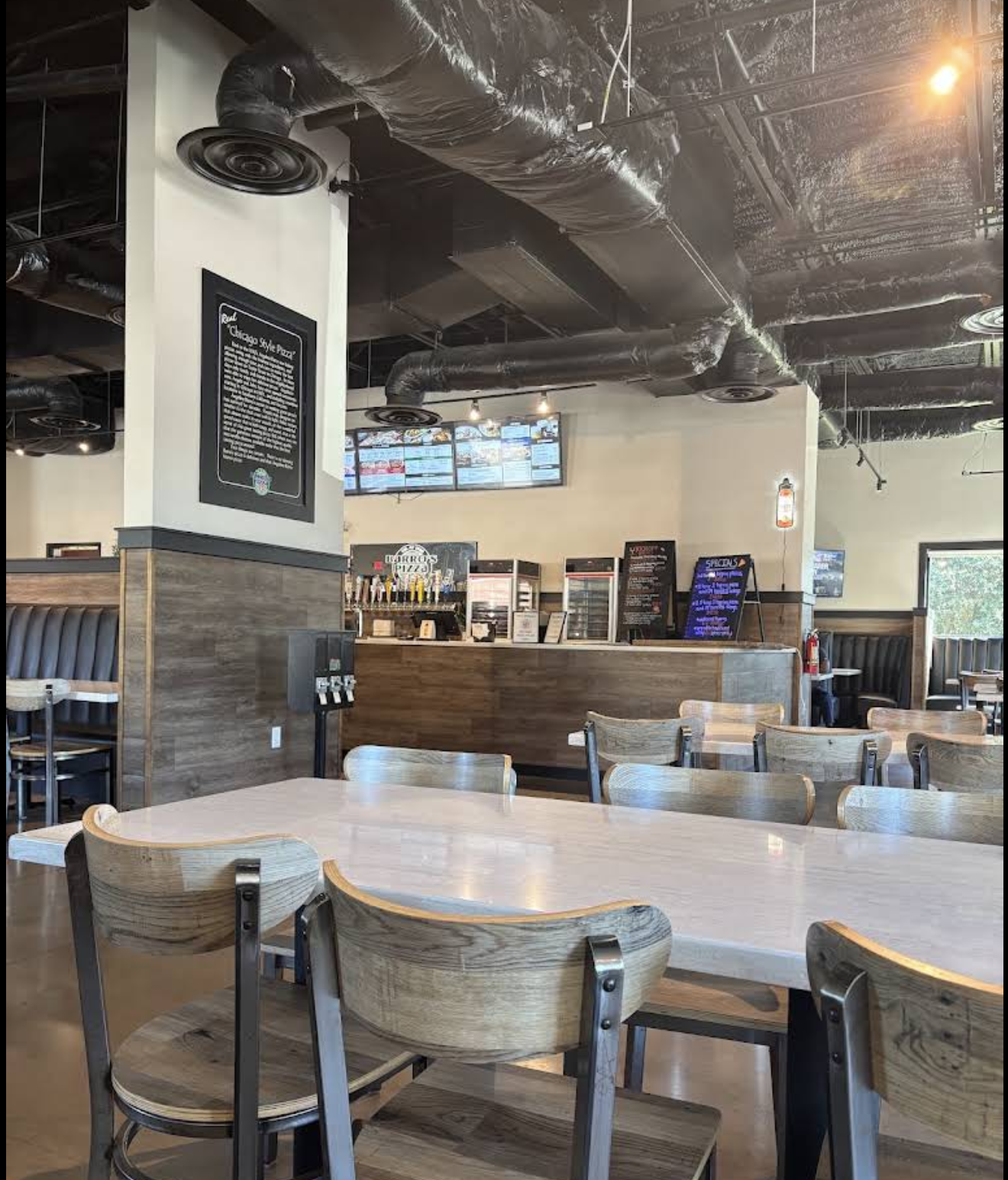 Barro's Pizza Location